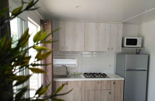 Poggi Apartment | Holiday apartment with pool and sun loungers