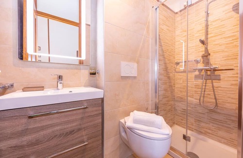 Carlazzo Apartment | Vacation apartment/apartment for 6 guests with 85m² in Carlazzo (123092)
