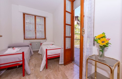 Carlazzo Apartment | Vacation apartment/apartment for 6 guests with 85m² in Carlazzo (123092)