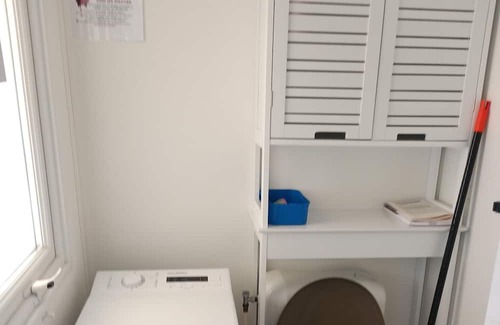 Condrieu House | MH 3 ch. Climatisé et Bien Équipé Linge de lit et de Toilette Compris
