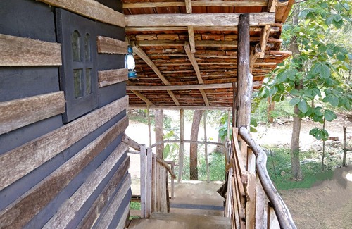 Habarana Cabin | Cabin 2 Twin Beds - Eagles Wing's Guest House