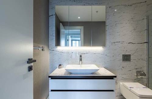 Bomonti Apartment | This apartment is a 2 bedroom(s), 1 bathrooms, located in Şişli, İstanbul.
