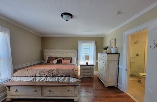 South Kortright Bed & Breakfast | Cozy B&B with WiFi and AC in peaceful South Kortright