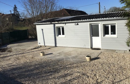 Verpel Apartment | Chez Marthe. Plain Pied de 25 m2 Tout Confort sur Terrain Clos, à la Campagne
