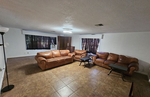 Homosassa Apartment | Peaceful Mother-in-law suite! Country setting in the heart of the Nature Coast