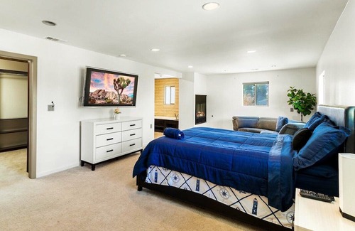 South Redlands House | Ranch Style Getaway S
