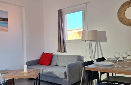 Lecci Apartment | apartment for 4 people No. 40 floor Hameaux de Saint Cyprien