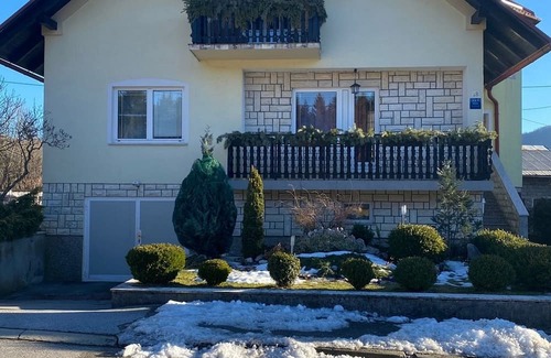 Mrkopalj Apartment | Two bedroom apartment with terrace Mrkopalj, Gorski kotar (A-19212-a)