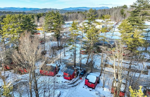 Weirs Beach Apartment | Quiet Laconia Studio, Near Mill Falls Marketplace!