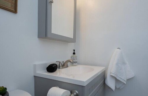 Old Mystic Apartment | The Haley Studio · Near Mystic, Casinos + USCGA