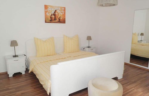 Morsdorf Apartment | Holiday home Schulasch