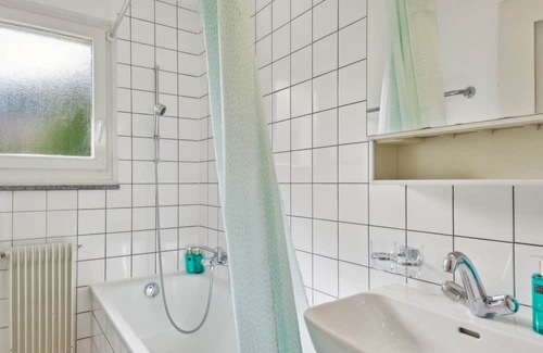 Wiedikon Apartment | Charming Home for Flexible Weekly/Monthly Rent