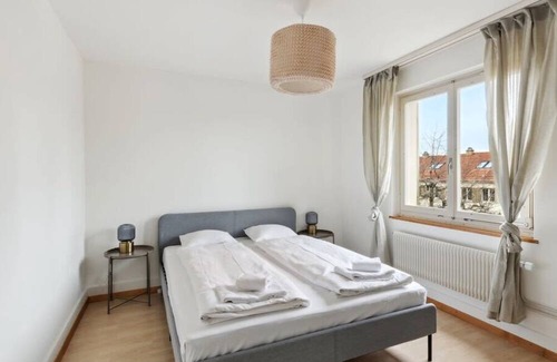Wiedikon Apartment | Charming Home for Flexible Weekly/Monthly Rent