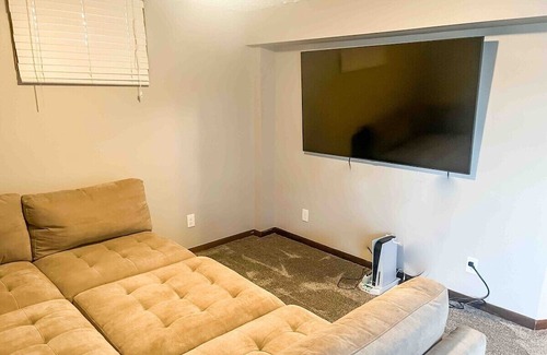 North Central Omaha House | The Homaha Experience Golf Home