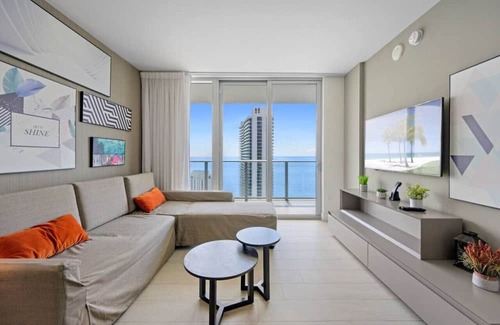 Hollywood South Central Beach Apartment | 253A/ Ocean View with Balcony!