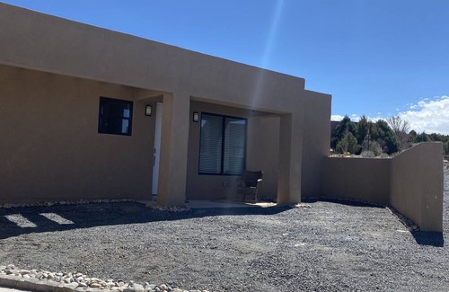 Las Campanas Apartment | Cozy studio near plaza and golf course. Pet friendly
