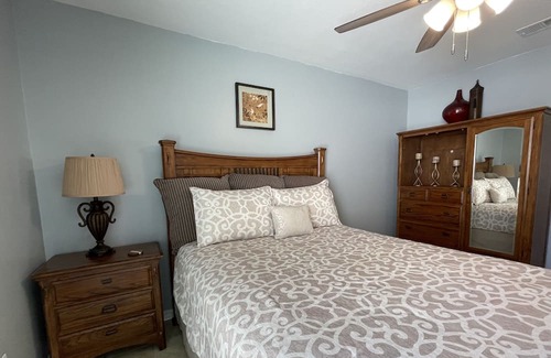 Wright Condo | Cozy 2-bedroom condo in beautiful Fort Walton Beach with WiFi.