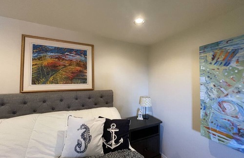 Juan de Fuca Electoral Area Apartment | Sooke Vacation apartment overlooking the Juan De Fuca Straits, amazing sea views