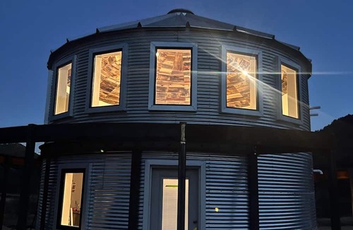 Glendale Apartment | The Silo Loft at Goose Lake Lane, at East Zion & Bryce Canyon National Parks