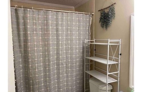 Aiken Apartment | Cozy & Safe 2 bedroom 30 mins from Masters!
