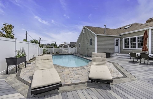 Mantoloking House | 4BR Family Waterfront with Pool - Private Dock