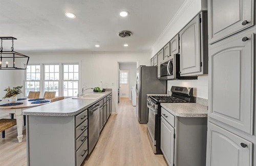 Mantoloking House | 4BR Family Waterfront with Pool - Private Dock