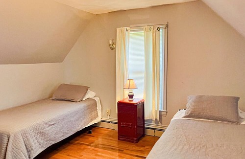 Wolfeboro House | Charming home near town, Lake Wentworth & Lake Winnipesaukee