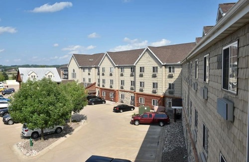 Onalaska House | For Nature Lovers: Cozy Stay w/ Access to Outdoor Activities | 3 Units