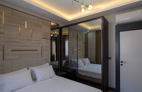 Lara Apartment | Spacious vacation apartment in Antalya, close to the airport and the city center