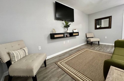 Woodland Heights Apartment | Cute homey apartment in the heart of Greater Heights