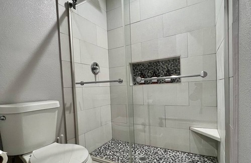 Woodland Heights Apartment | Cute homey apartment in the heart of Greater Heights
