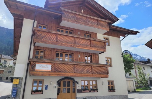 Galtur Apartment | Lovely apartment for 4 guests with WIFI, TV, balcony and parking