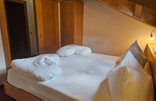 Ischgl Apartment | Beautiful apartment for 4 people with WIFI, TV, balcony and parking