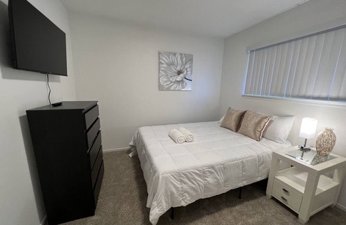 Stockton House | Lovely Charming Space