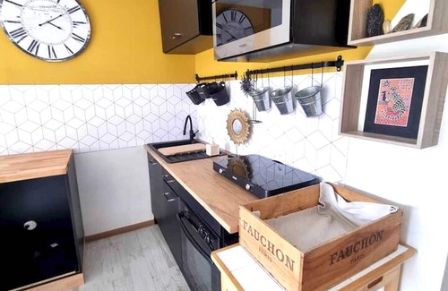 Medis Apartment | Homerez - Apartement 4 km away from the beach for 2 ppl. with garden at Médis