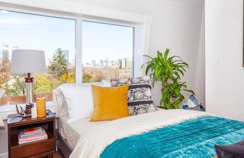 Highland Park House | Cozy Boston Home | Near T