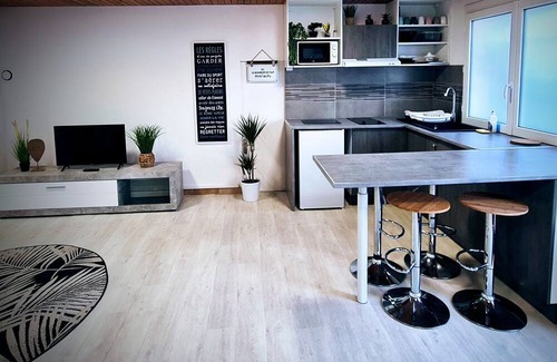 Leuville-sur-Orge Apartment | Le Confort Francilien -rer C -bretigny-sur-orge/paris