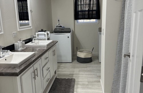 Gloucester Apartment | Wooded View- Multi unit home near Walter Reed Hospital located in Gloucester VA