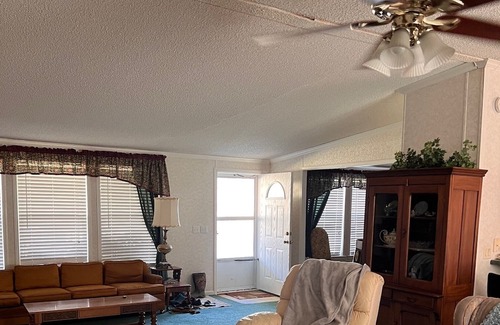 Centerville House | 40+ acres 3 miles from Petit Jean State Park, perfect site to see the eclipse!