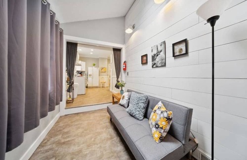 Highland Square Apartment | Highland Square Apartment