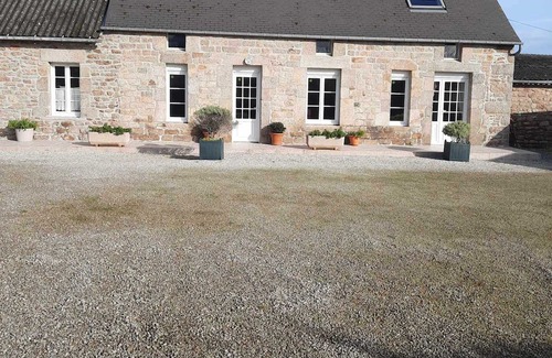 Gatteville-le-Phare House | Homerez - House 3 km away from the beach for 6 ppl. at Gatteville-le-Phare