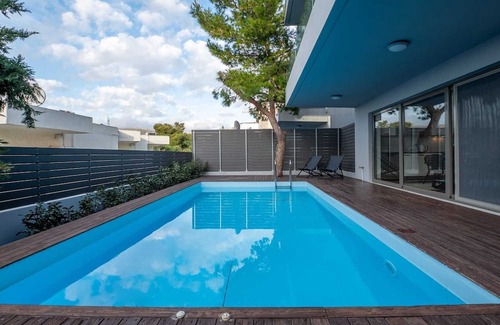 Saronida Apartment | Saronida Apt with private pool 300m from the beach