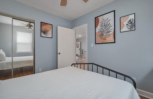 Cottage Line Apartment | Steps to the Beach/Pool, Bay Side Suite
