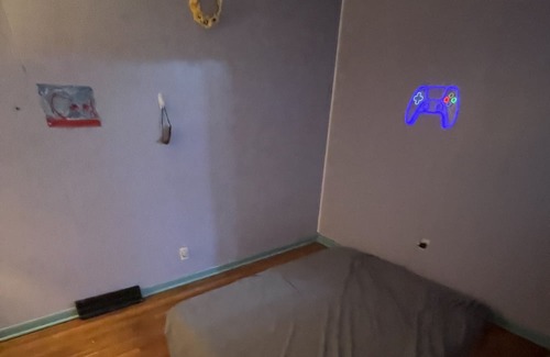 McGrann Apartment | Rust Belt Charm. Family Friendly. Ideal for rest.
