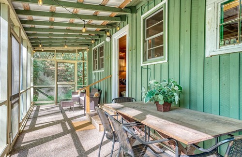Marion Cabin | Pet-Friendly Cozy Cabin in Peaceful Setting