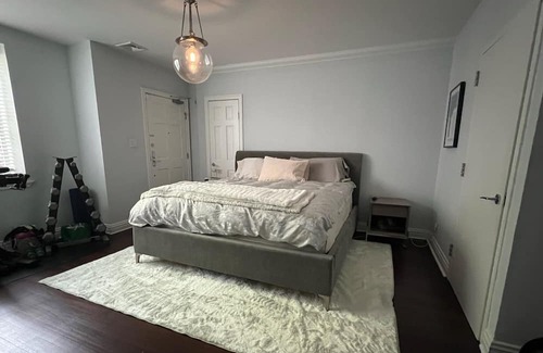 Boerum Hill House | Luxury Duplex in Cobble Hill Townhome w/ Private Garden