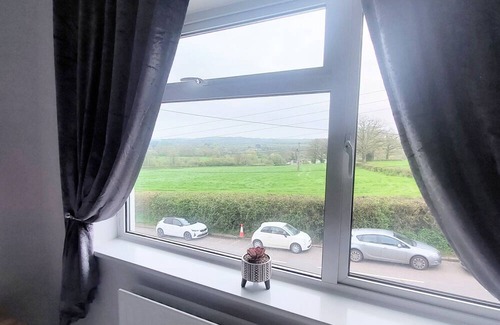 Tatworth House | Serenity Holiday Let in South Chard