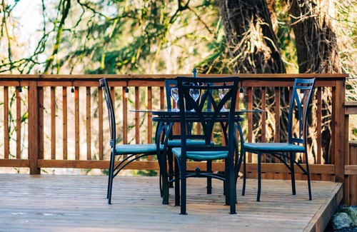 Port Moody Apartment | Port Moody Retreat Guest Suite Surrounded by Nature