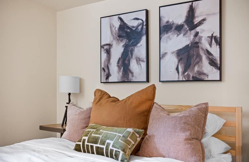 Port Moody Apartment | Port Moody Retreat Guest Suite Surrounded by Nature