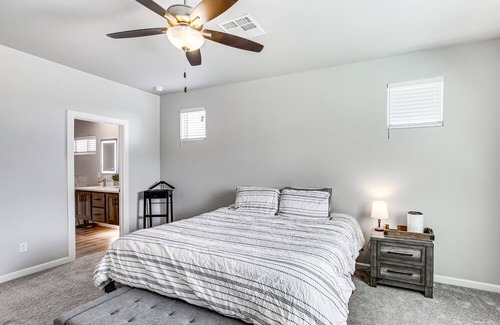 Santa Teresa House | Updated Santa Teresa Home w/ Patio - Pets Welcome!